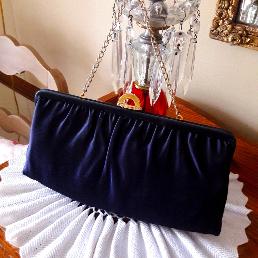 VTG BLACK SATIN "MARDANE" PURSE W/ MIRROR!